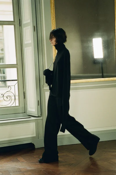 Look 2